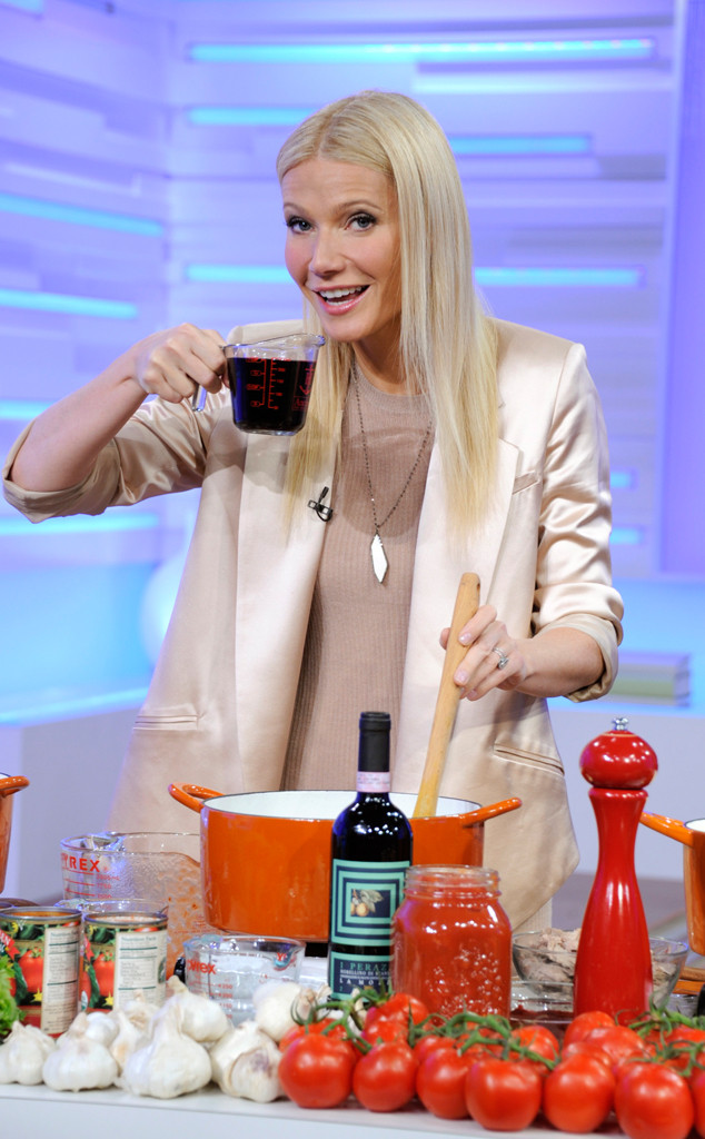 Gwyneth Paltrow Cooking Gwyneth Paltrow Cooking
